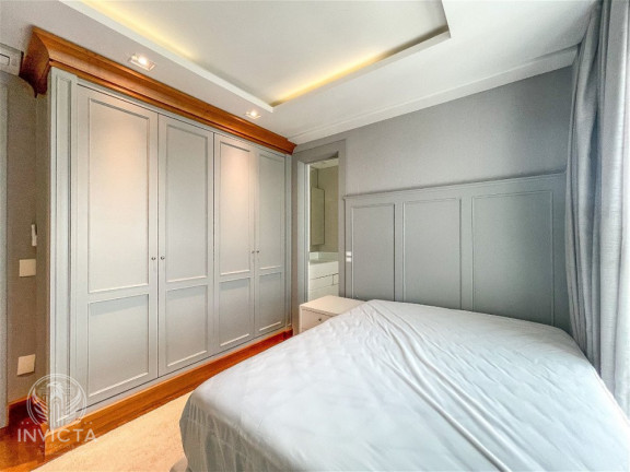 Imagem Apartamento com 3 Quartos à Venda, 251 m² em Centro - Balneário Camboriú Imagem Apartamento com 3 Quartos à Venda, 251 m² em Centro - Balneário Camboriú