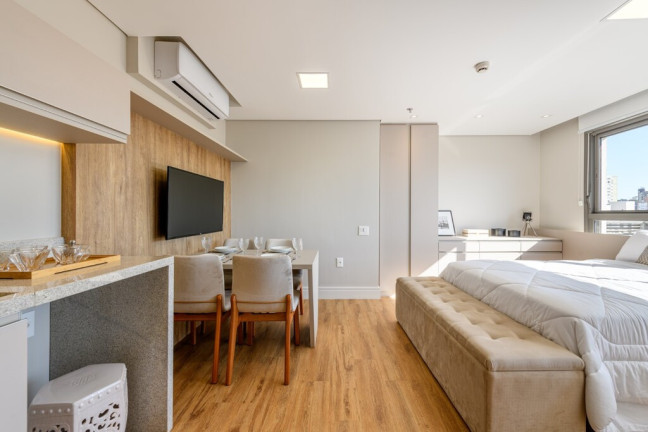 Imagem Imóvel com 1 Quarto à Venda, 42 m² em Petrópolis - Porto Alegre