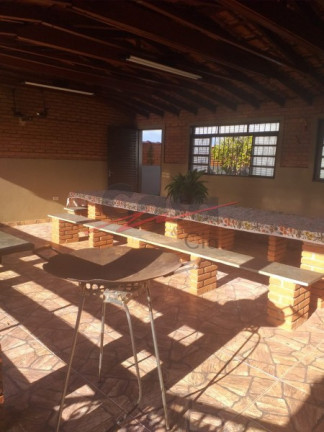 Imagem Sobrado com 5 Quartos à Venda, em Vila Virgínia - Ribeirão Preto Imagem Sobrado com 5 Quartos à Venda, em Vila Virgínia - Ribeirão Preto