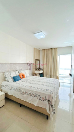 Imagem Apartamento com 4 Quartos à Venda, 180 m² em Itapuã - Vila Velha Imagem Apartamento com 4 Quartos à Venda, 180 m² em Itapuã - Vila Velha