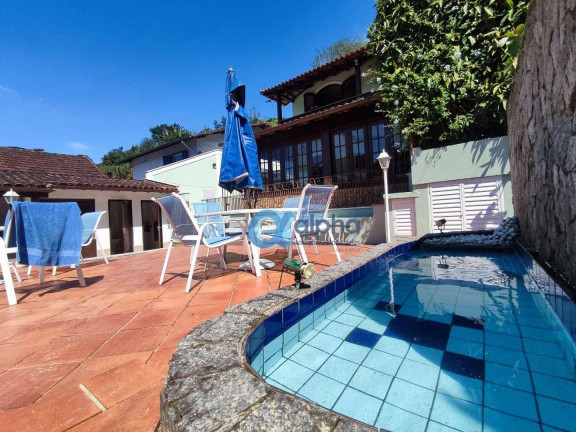 Imagem Casa com 3 Quartos à Venda, 232 m² em Duarte Silveira - Petrópolis Imagem Casa com 3 Quartos à Venda, 232 m² em Duarte Silveira - Petrópolis