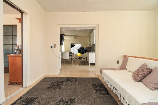 Imagem Casa com 7 Quartos à Venda, 330 m² em Nonoai - Porto Alegre Imagem Casa com 7 Quartos à Venda, 330 m² em Nonoai - Porto Alegre