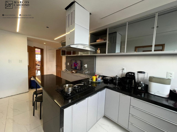 Imagem Imóvel com 3 Quartos à Venda, 211 m² em Batista Campos - Belém