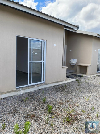 Imagem Casa de Condomínio com 2 Quartos para Alugar, 73 m² em Três Vendas - Pelotas