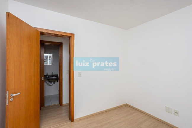 Imagem Apartamento com 2 Quartos à Venda, 70 m² em São João - Porto Alegre