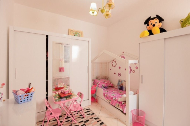 Imagem Casa com 4 Quartos à Venda, 120 m² em Vila Paranaguá - São Paulo