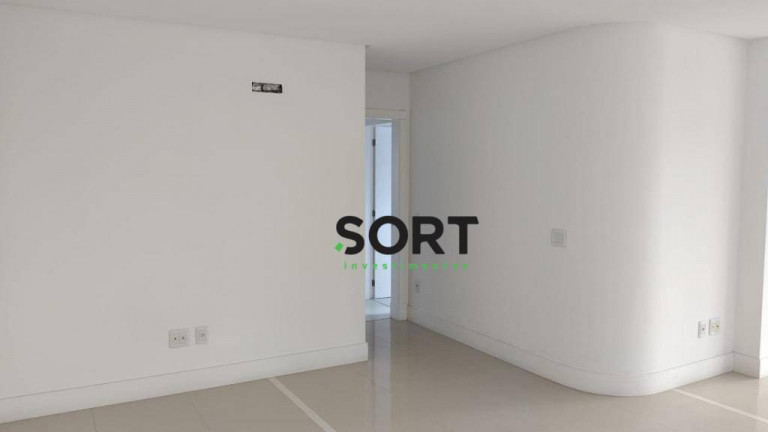Imagem Apartamento com 3 Quartos à Venda, 128 m² em Centro - Balneário Camboriú Imagem Apartamento com 3 Quartos à Venda, 128 m² em Centro - Balneário Camboriú