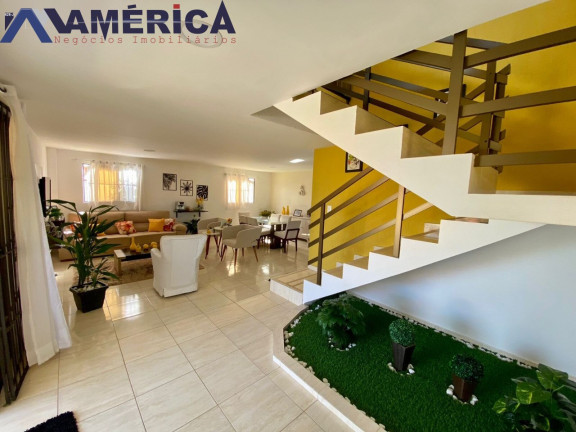 Imagem Casa com 7 Quartos à Venda, 248 m² em Camaçari - Lucena Imagem Casa com 7 Quartos à Venda, 248 m² em Camaçari - Lucena