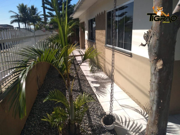 Imagem Casa com 3 Quartos à Venda, 320 m² em Machados - Navegantes Imagem Casa com 3 Quartos à Venda, 320 m² em Machados - Navegantes