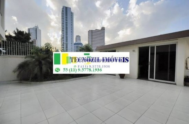 Imagem Sobrado com 3 Quartos à Venda, 390 m² em Aclimação - São Paulo Imagem Sobrado com 3 Quartos à Venda, 390 m² em Aclimação - São Paulo