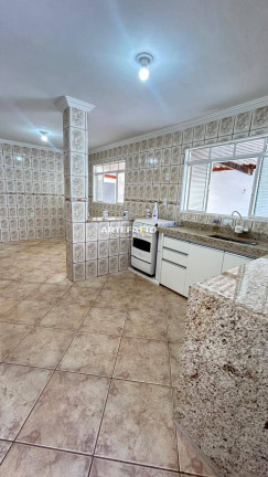 Imagem Casa com 3 Quartos à Venda, 130 m²