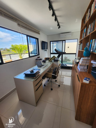 Imagem Casa com 3 Quartos à Venda, 255 m² em Centro - Barra De São Miguel