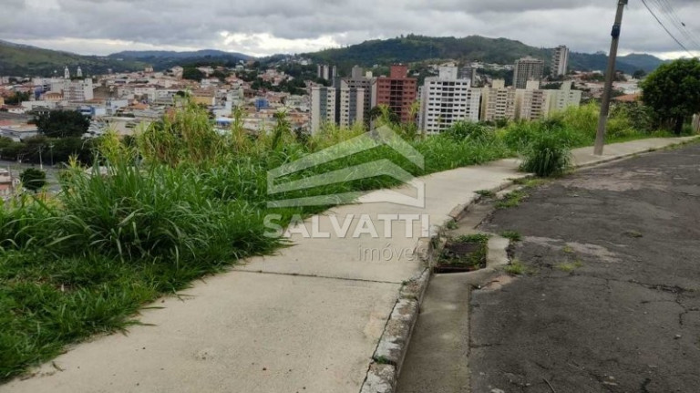 Imóvel à Venda, 684 m² em Chacara Abdalla - Amparo