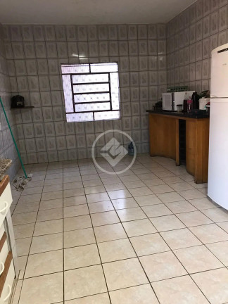 Imagem Casa com 3 Quartos à Venda, 213 m² em Setor Bueno - Goiânia Imagem Casa com 3 Quartos à Venda, 213 m² em Setor Bueno - Goiânia