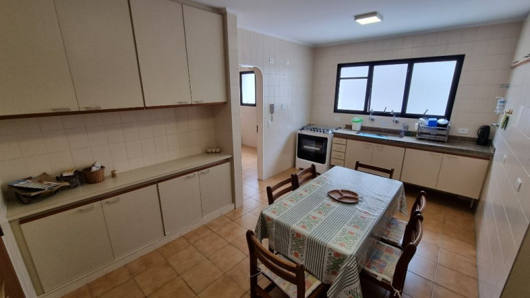 Imagem Apartamento com 3 Quartos à Venda, 140 m² em Pitangueiras - Guarujá Imagem Apartamento com 3 Quartos à Venda, 140 m² em Pitangueiras - Guarujá