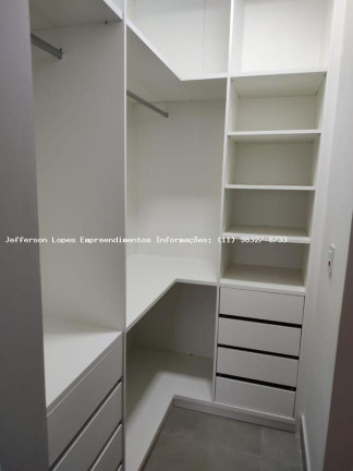 Imagem Casa com 5 Quartos à Venda,  em Village Moutonnée - Salto