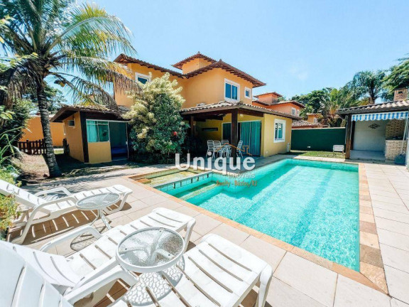 Casa com 4 Quartos para Temporada, 180 m² em Ferradura - Armação Dos Búzios