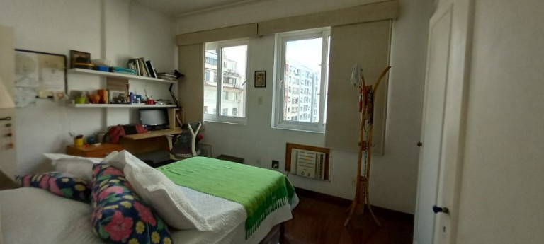 Imagem Apartamento com 3 Quartos à Venda, 131 m² em Copacabana - Rio De Janeiro