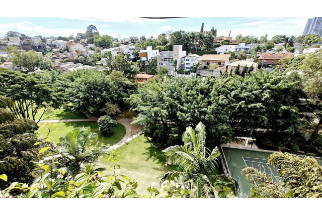 Imagem Imóvel com 4 Quartos à Venda, 380 m² em Morumbi - São Paulo Imagem Imóvel com 4 Quartos à Venda, 380 m² em Morumbi - São Paulo