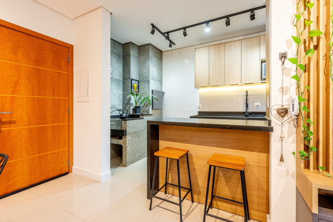 Imagem Apartamento com 2 Quartos à Venda, 65 m² em Higienópolis - Porto Alegre Imagem Apartamento com 2 Quartos à Venda, 65 m² em Higienópolis - Porto Alegre