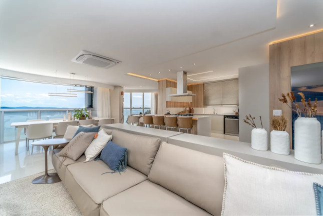 Imagem Apartamento com 4 Quartos à Venda, 233 m² em Centro - Balneário Camboriú Imagem Apartamento com 4 Quartos à Venda, 233 m² em Centro - Balneário Camboriú