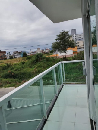 Imagem Sobrado com 3 Quartos à Venda, 75 m² em Santa Regina - Camboriú