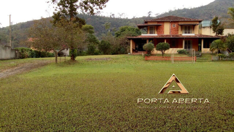 Imagem Chácara com 5 Quartos à Venda, 160 m² em Santa Maria - Timóteo Imagem Chácara com 5 Quartos à Venda, 160 m² em Santa Maria - Timóteo