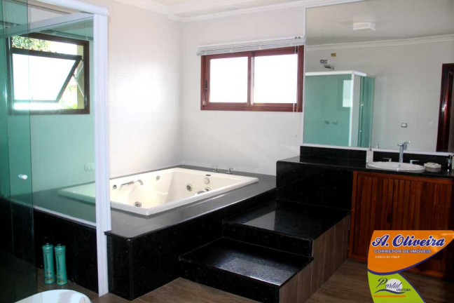 Casa com 3 Quartos à Venda, 400 m² em Itaguá - Ubatuba