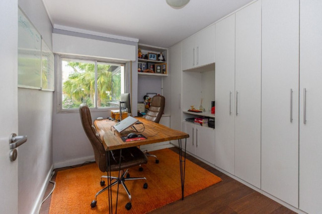 Imagem Imóvel com 3 Quartos à Venda, 150 m² em Moema - São Paulo