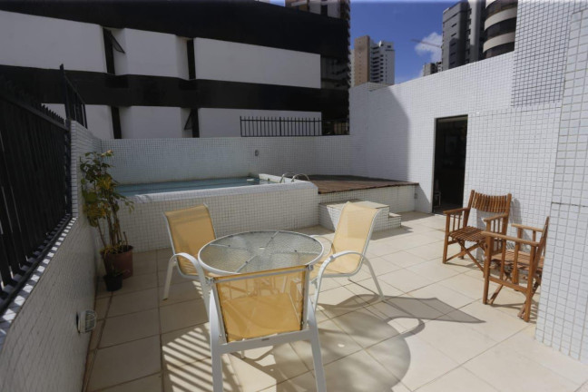 Imagem Cobertura com 3 Quartos à Venda, 240 m² em Horto Florestal - Salvador