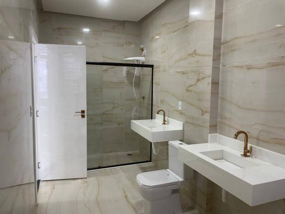 Imagem Casa com 4 Quartos à Venda, 260 m² em Ponta Negra - Manaus