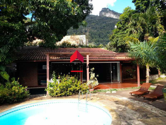 Imagem Casa com 6 Quartos à Venda, 500 m² em Cosme Velho - Rio De Janeiro Imagem Casa com 6 Quartos à Venda, 500 m² em Cosme Velho - Rio De Janeiro