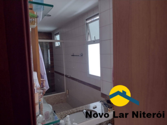 Imagem Casa com 2 Quartos à Venda, 132 m² em São Francisco - Niterói Imagem Casa com 2 Quartos à Venda, 132 m² em São Francisco - Niterói