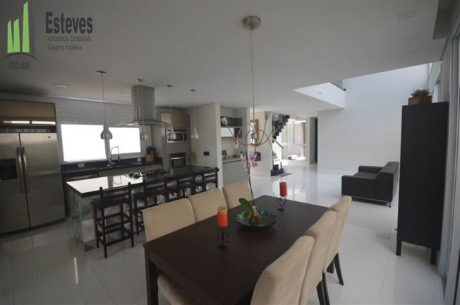 Imagem Sobrado com 5 Quartos à Venda, 375 m² em Cibratel Ii - Itanhaem Imagem Sobrado com 5 Quartos à Venda, 375 m² em Cibratel Ii - Itanhaem