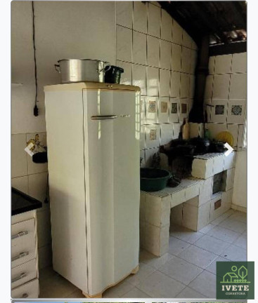 Imagem Casa com 3 Quartos à Venda, 350 m²