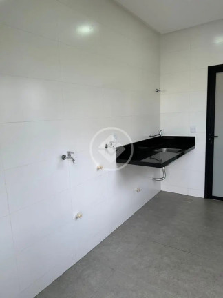 Imagem Casa com 4 Quartos à Venda, 226 m² em Condomínio Do Lago - Goiânia Imagem Casa com 4 Quartos à Venda, 226 m² em Condomínio Do Lago - Goiânia