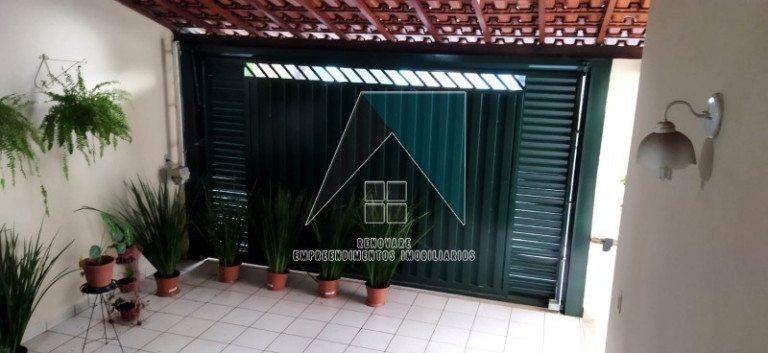 Imagem Casa com 3 Quartos para Alugar, 250 m² em Jardim São Luiz - Ribeirão Preto Imagem Casa com 3 Quartos para Alugar, 250 m² em Jardim São Luiz - Ribeirão Preto
