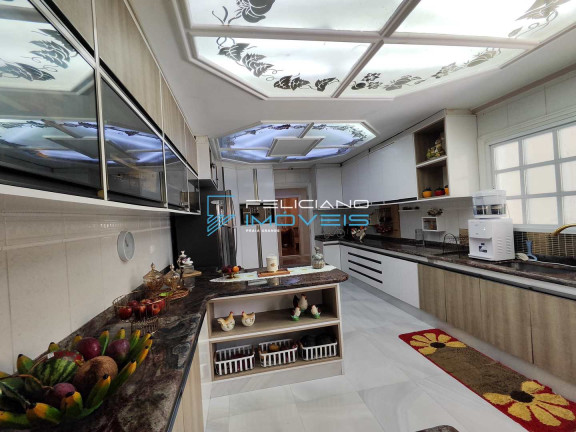 Imagem Casa com 4 Quartos à Venda, 366 m² em Tupi - Praia Grande
