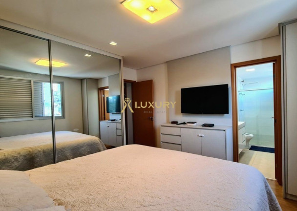 Imagem Imóvel com 3 Quartos à Venda, 83 m² em Santa Efigênia - Belo Horizonte