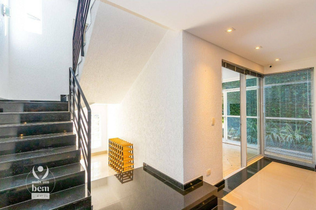 Imagem Casa com 4 Quartos à Venda, 320 m² em Santo Inácio - Curitiba