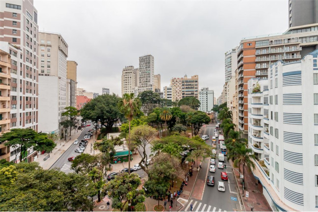 Imagem Imóvel com 3 Quartos à Venda, em República - São Paulo Imagem Imóvel com 3 Quartos à Venda, em República - São Paulo