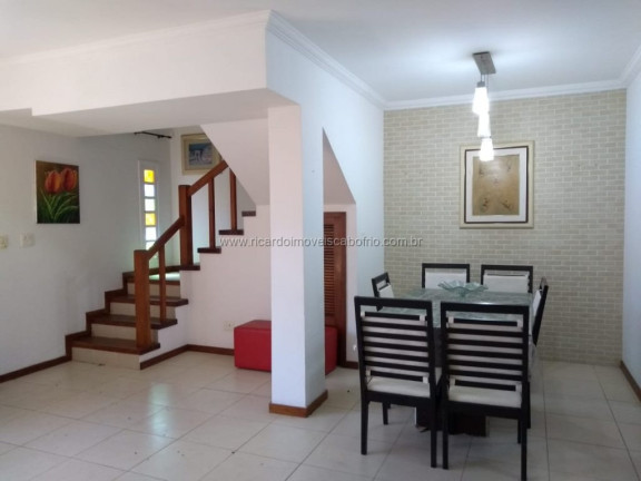 Casa de Condomínio com 4 Quartos à Venda, 120 m² em Peró - Cabo Frio