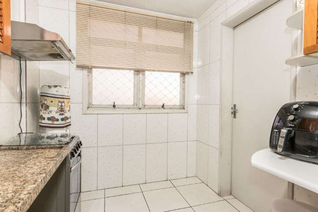 Imagem Imóvel com 3 Quartos à Venda, 109 m² em Floresta - Porto Alegre