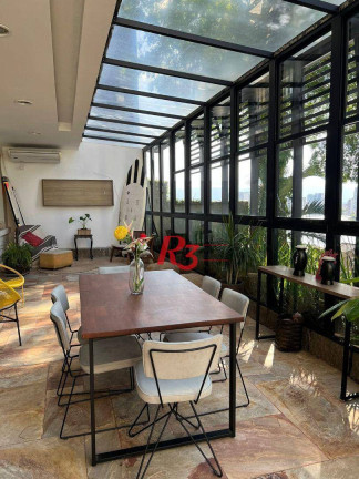 Casa com 6 Quartos à Venda, 600 m² em Ilha Porchat - São Vicente