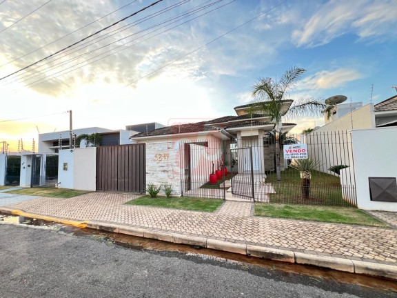 Casa com 3 Quartos à Venda, 450 m² em Jardim Aurora - Sorriso