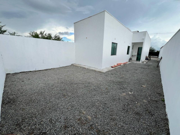 Imagem Casa com 2 Quartos à Venda, 202 m² em Gabriela - Feira De Santana