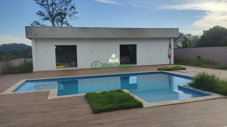 Imagem Casa com 5 Quartos à Venda, 580 m² em Centro - Jambeiro