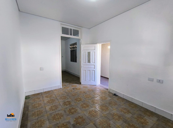 Imagem Casa com 2 Quartos à Venda, 200 m² em Vila Matias - Santos