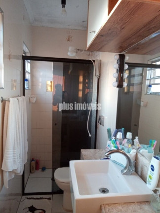 Imagem Casa com 3 Quartos à Venda, 220 m² em Mirandópolis - São Paulo