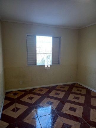 Imagem Casa com 3 Quartos à Venda, 500 m² em Lorenzi - Santa Maria Imagem Casa com 3 Quartos à Venda, 500 m² em Lorenzi - Santa Maria